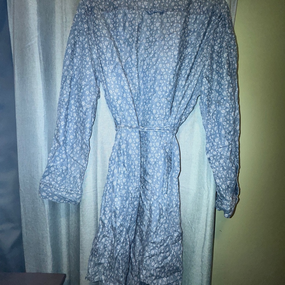 Velvet Heart Light Blue Floral dress - Picture 5 of 7